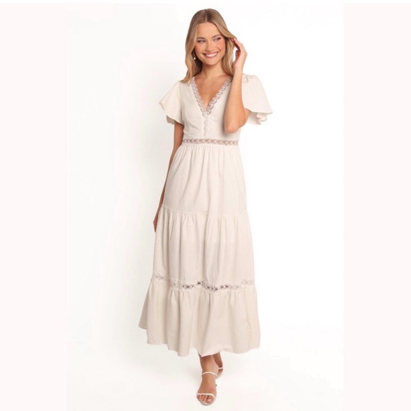 Petal & Pup Minny Flutter Sleeve Cotton Maxi Dress, Size X-Small , $129 - Picture 3 of 13